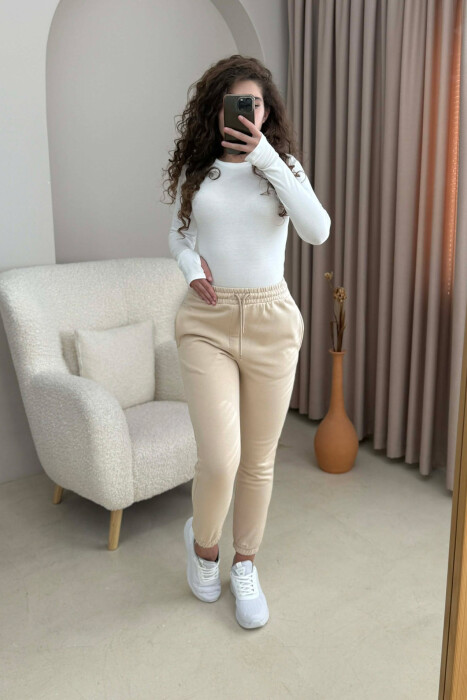ONE COLOR FLUFFY SIMPLE WOMEN SWEATPANTS BEIGE/BEZHE 