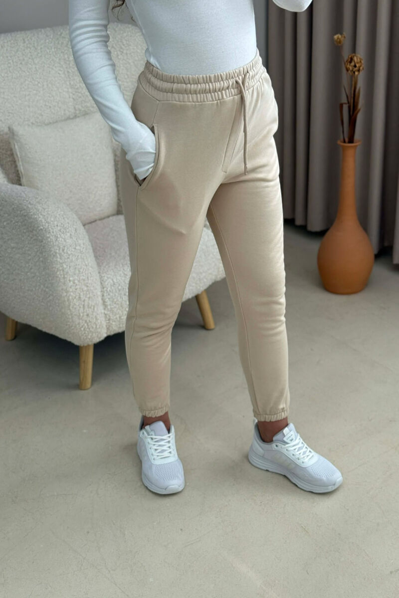 ONE COLOR FLUFFY SIMPLE WOMEN SWEATPANTS BEIGE/BEZHE - 3