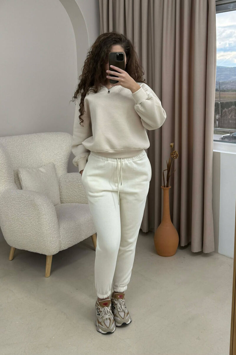 ONE COLOR FLUFFY SIMPLE WOMEN SWEATPANTS CREAM/KREM - 1