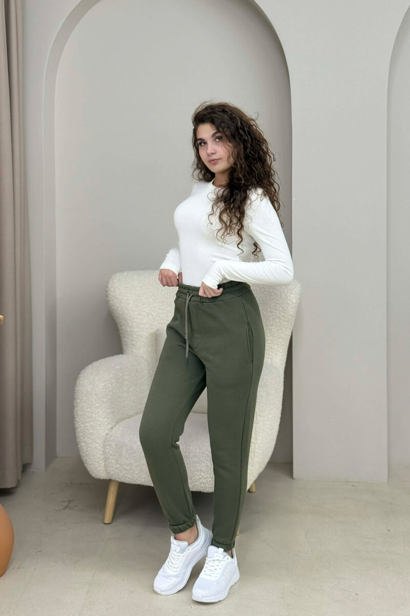 ONE COLOR FLUFFY SIMPLE WOMEN SWEATPANTS DARK GREEN/JEE - 2