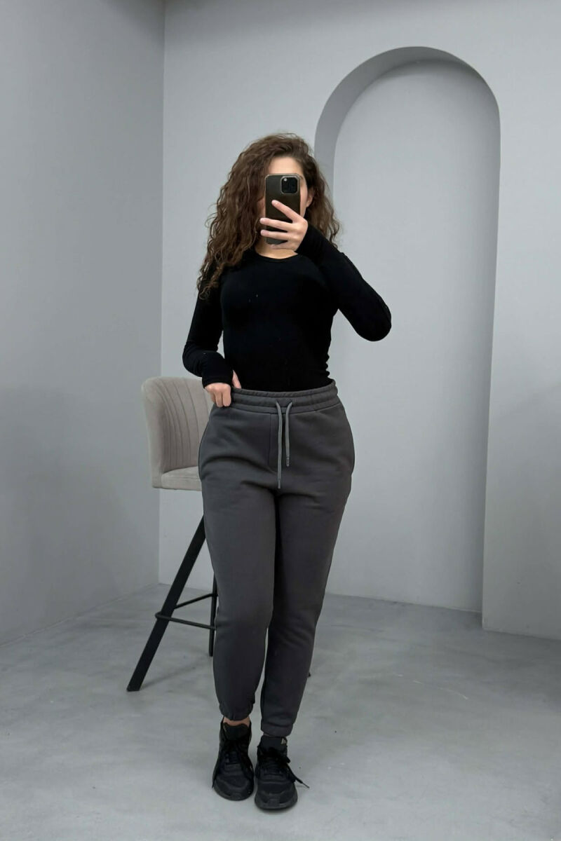 ONE COLOR FLUFFY SIMPLE WOMEN SWEATPANTS DARK GREY/GEE - 1