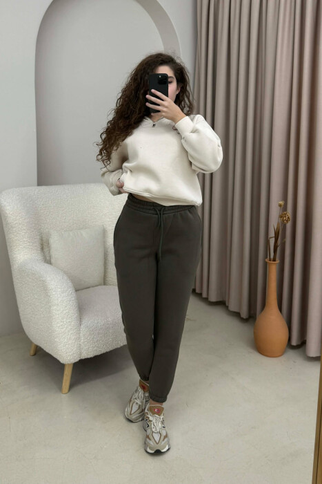 ONE COLOR FLUFFY SIMPLE WOMEN SWEATPANTS OLIVE/ULLI 