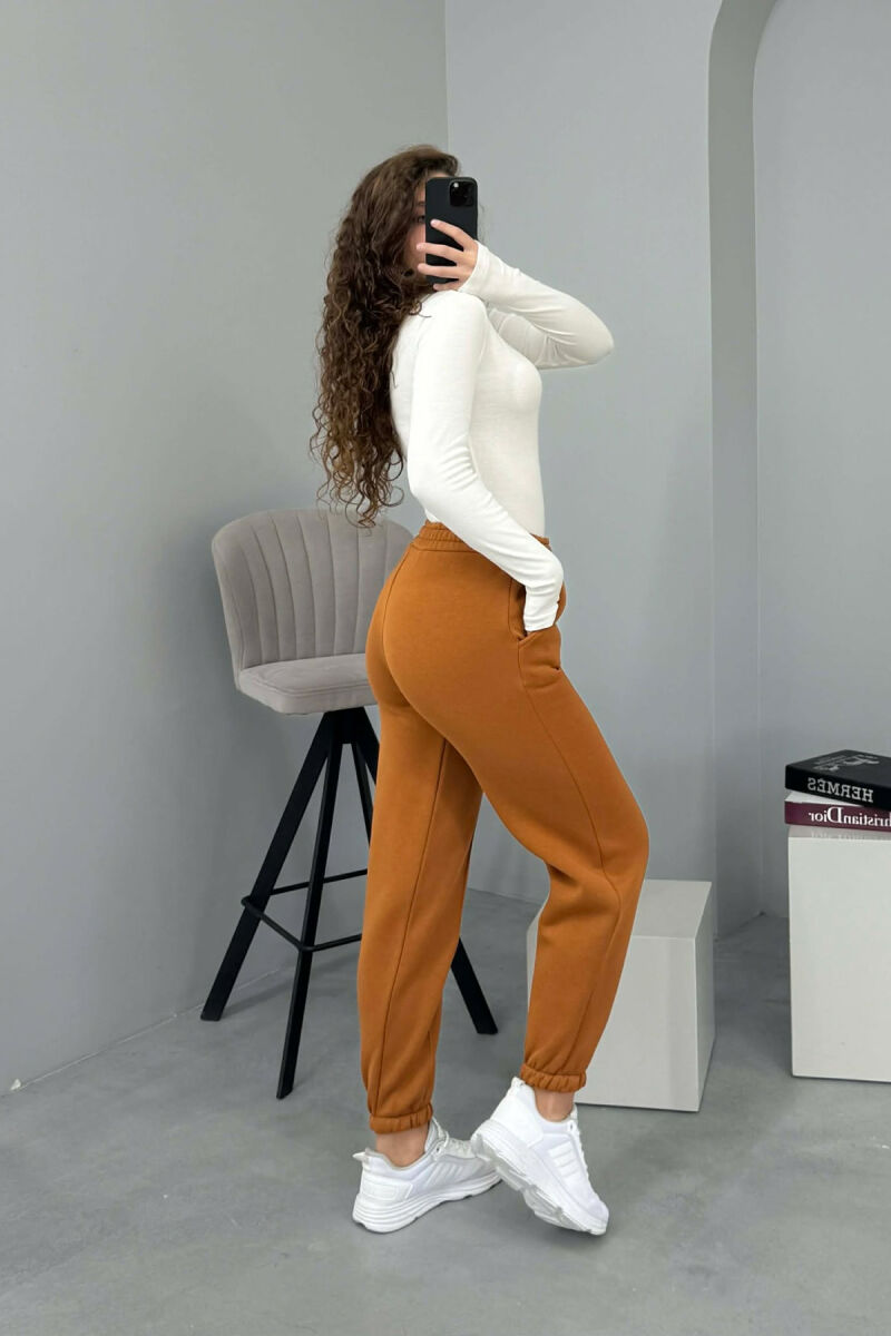 ONE COLOR FLUFFY WOMEN JOGGERS BRICK/TULLE - 5