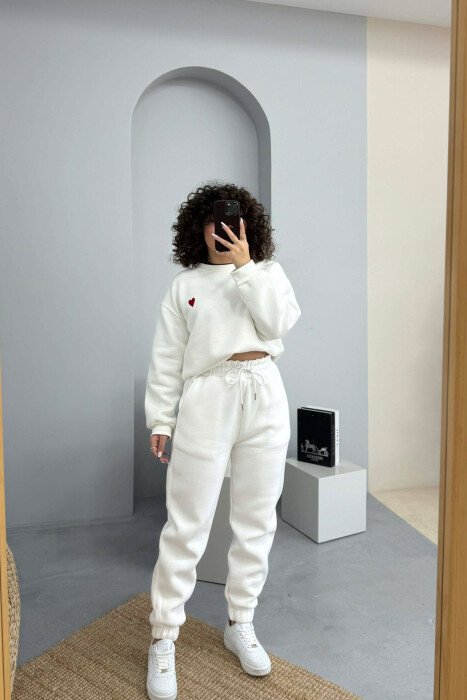 ONE COLOR FLUFFY WOMEN JOGGERS WHITE-E BARDHE - 2