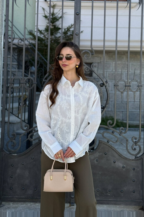 ONE COLOR FRONT EYELET EMBROIDERY WOMAN SHIRT WHITE-E BARDHE - KLAUDIO FASHION