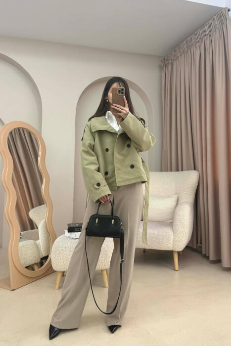 ONE COLOR FUNNEL-NECK SHORT WOMEN JACKET OLIVE/ULLI - 2
