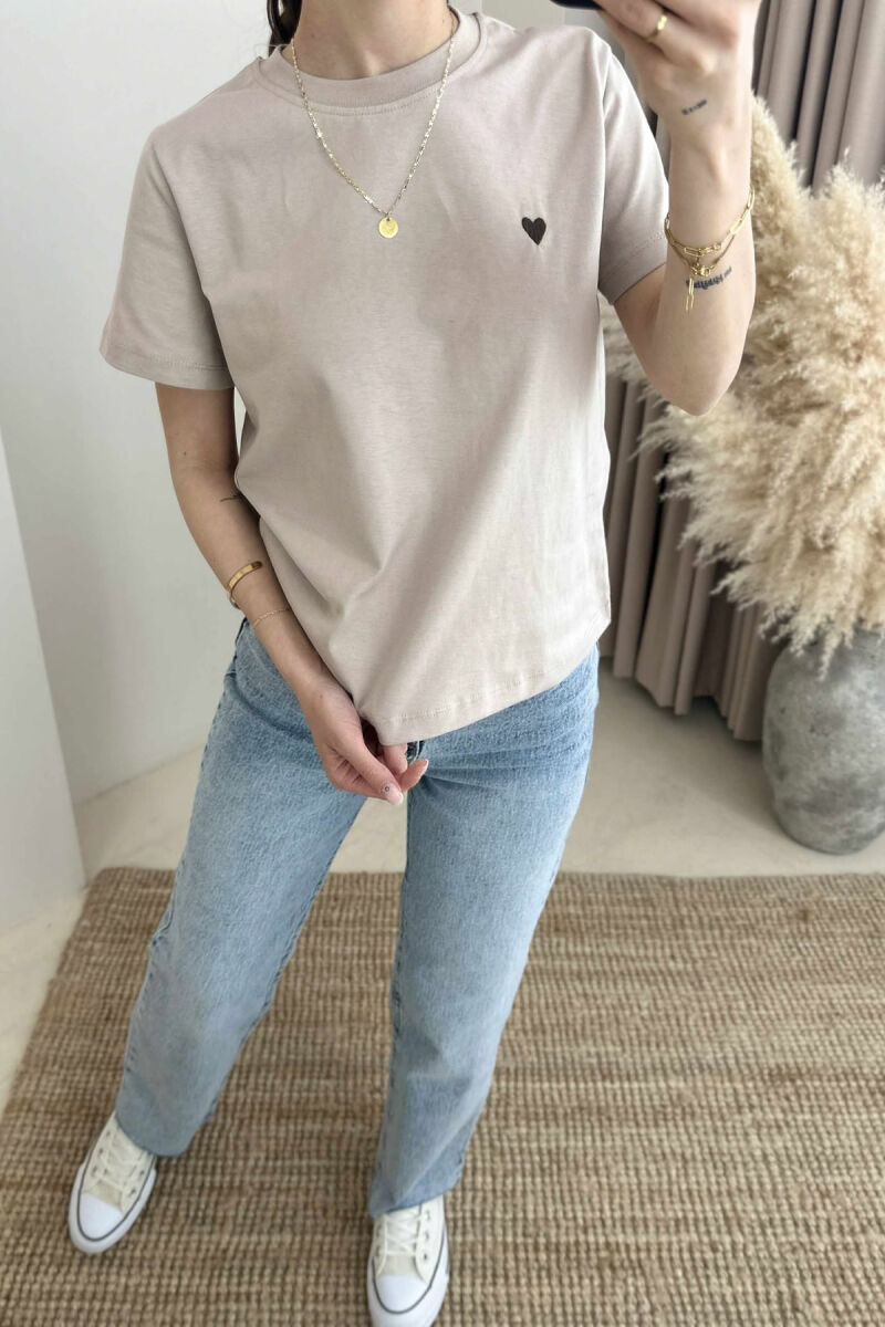 ONE COLOR HEART LOGO SIMPLE WOMEN T-SHIRT BEIGE/BEZHE - 4