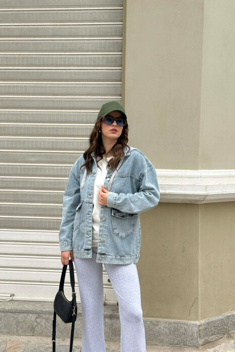 XHAKETE XHINS NJE NGJYRESHE PER FEMRA NE NGJYRE BABY BLU - KLAUDIO FASHION