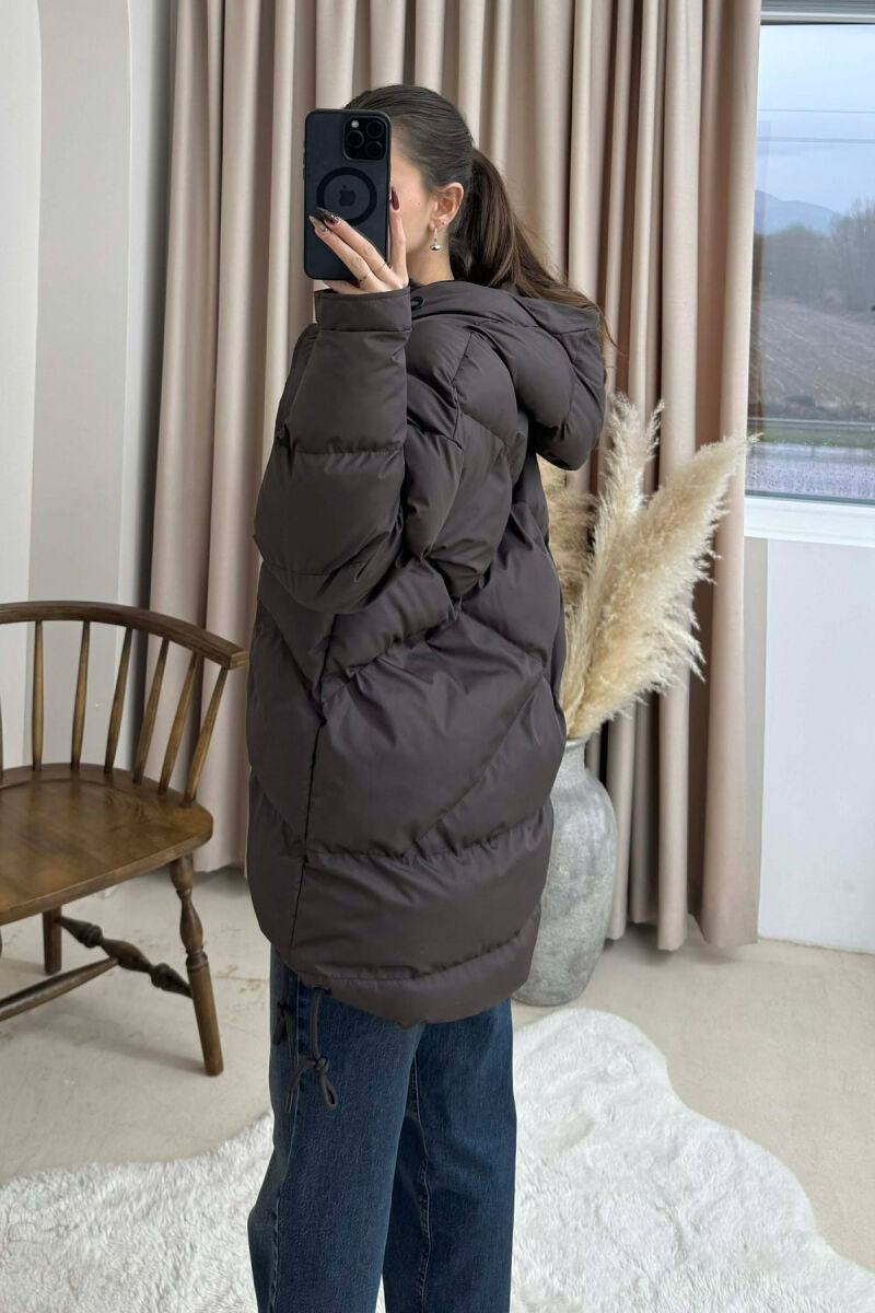 ONE COLOR HOODED LACE DETAIL PUFFER WOMAN JACKET DARK BROWN/KAE - 2