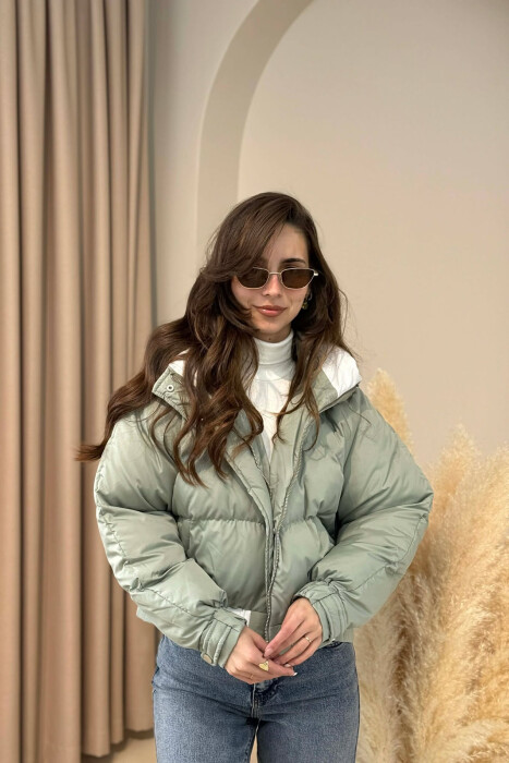 ONE COLOR HOODED ZIPPER CROPPED WOMAN PUFFER JACKET MINT/MENTE - 2