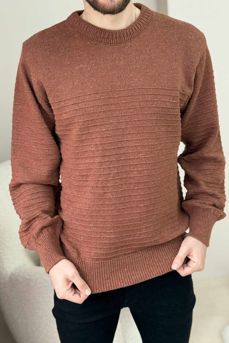 ONE COLOR KNITTED MEN SWEATER BRICK/TULLE - 1