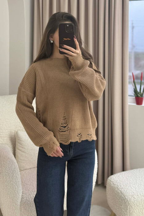 ONE COLOR KNITTED RIPPED DESIGN WOMEN SWEATER LIGHT BROWN/KAZB - 3