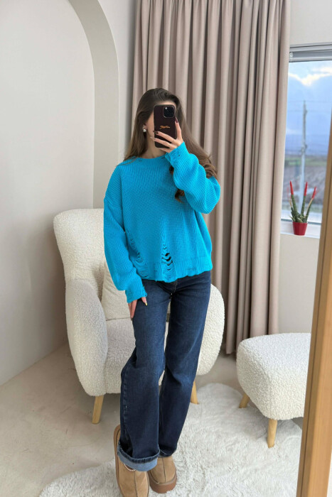 ONE COLOR KNITTED RIPPED DESIGN WOMEN SWEATER LIGHTBLUE/BZ 