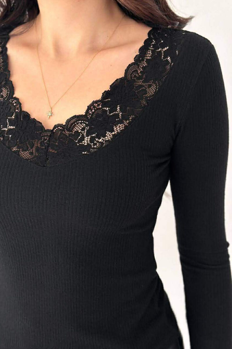 ONE COLOR LACE V-NECK LONG SLEEVE WOMAN SWEATSHIRT BLACK/ E ZEZE - 2