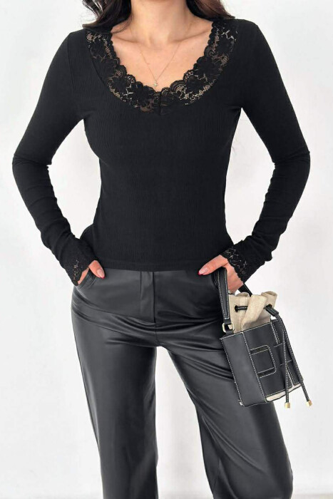 ONE COLOR LACE V-NECK LONG SLEEVE WOMAN SWEATSHIRT BLACK/ E ZEZE - 3