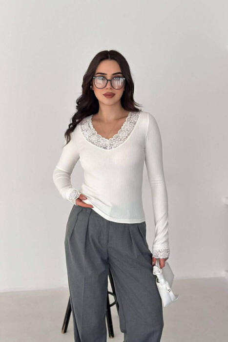 ONE COLOR LACE V-NECK LONG SLEEVE WOMAN SWEATSHIRT WHITE-E BARDHE - 1