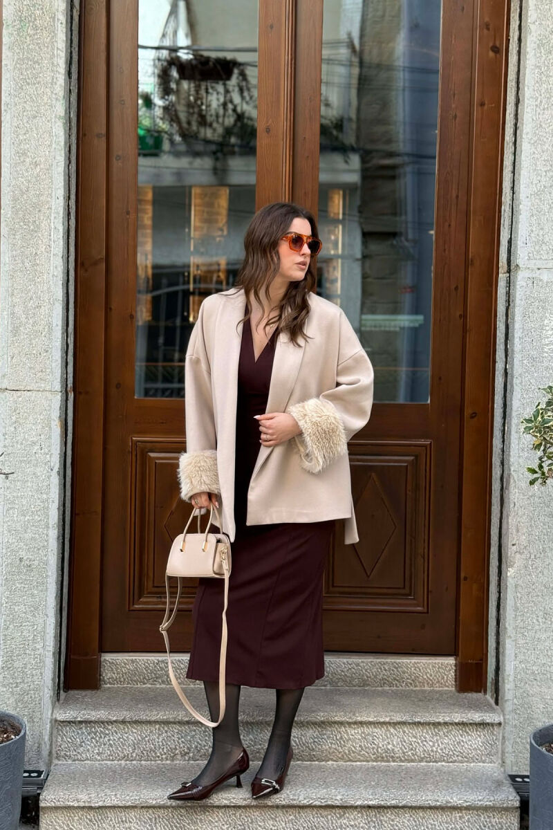 ONE COLOR LACING DETAIL FAUX FUR SLEEVE WOMEN COAT BEIGE/BEZHE - 2