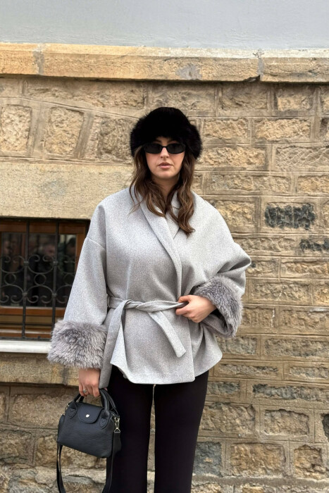 ONE COLOR LACING DETAIL FAUX FUR SLEEVE WOMEN COAT LIGHT GREY/GZ - 2