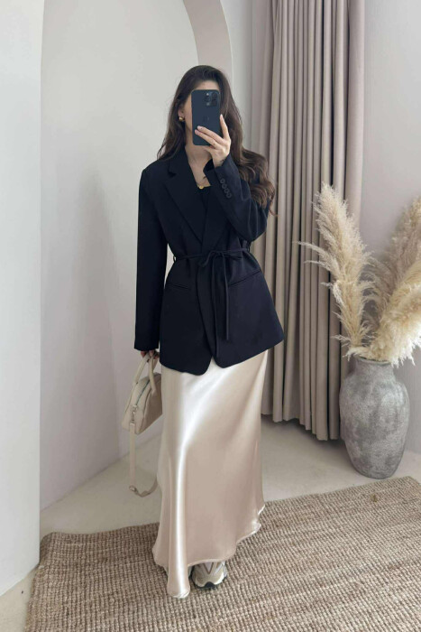 ONE COLOR LACING WOMEN JACKET BLACK/ E ZEZE 