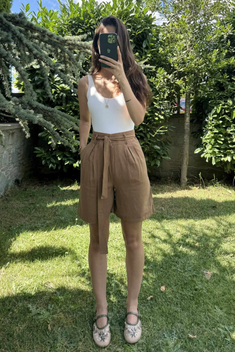 ONE COLOR LACING WOMEN SHORTS BROWN/KAFE - KLAUDIO FASHION