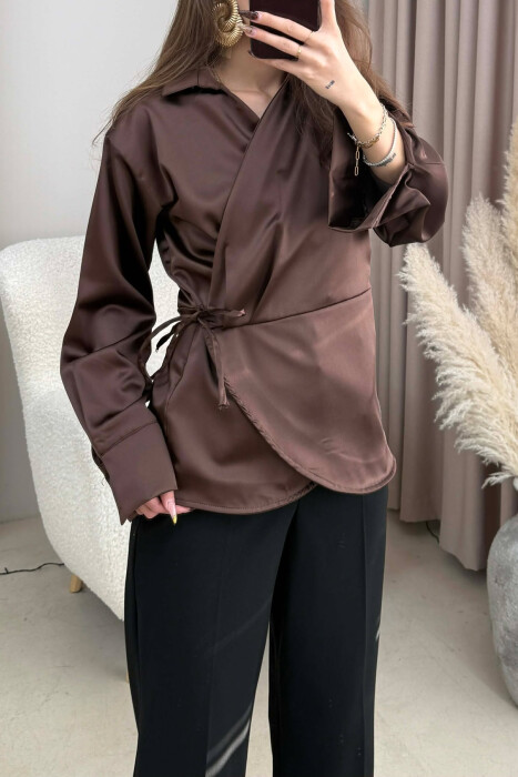 KËMISHË NJË NGJYRËSHE ME LIDHËSE PËR FEMRA NË NGJYRË KAFE - KLAUDIO FASHION