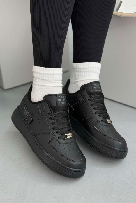 ONE COLOR LITTLE WRITTINGS WOMEN SNEAKERS BLACK/ E ZEZE - 6