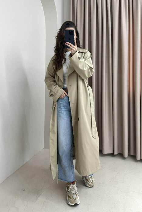 XHAKETË NJË NGJYRËSHE E GJATË PËR FEMRA NË NGJYRËN BEZHË - KLAUDIO FASHION