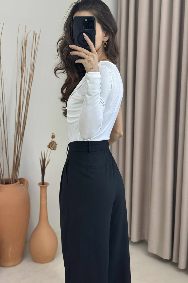 ONE COLOR ONE ARM WOMAN BODY WHITE-E BARDHE - 4