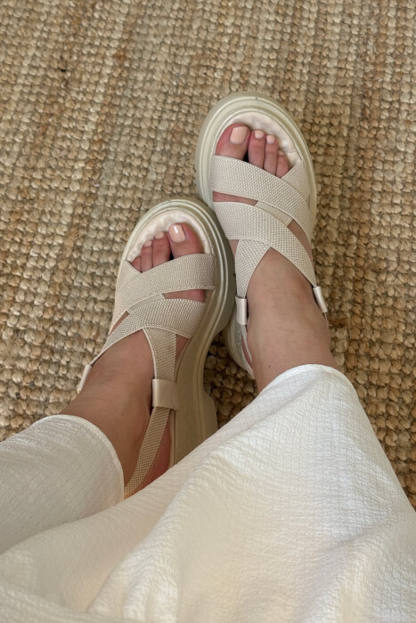 ONE COLOR PLATFORM WOMEN SANDALS BEIGE/BEZHE - KLAUDIO FASHION