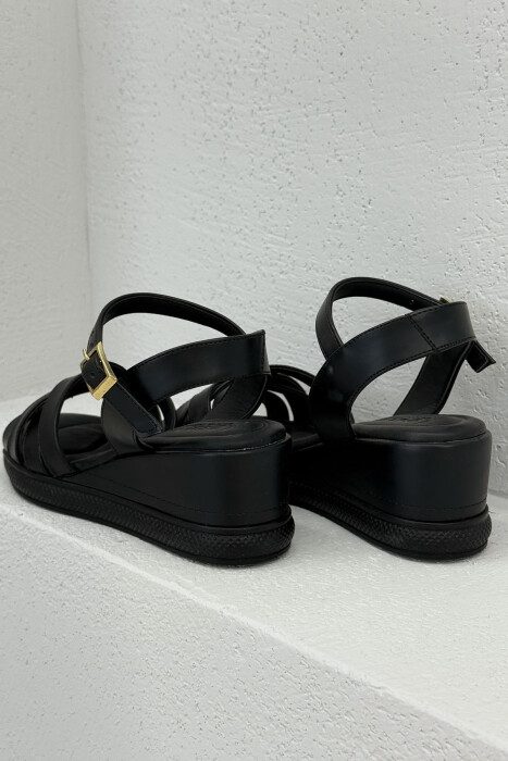 ONE COLOR PLATFORM WOMEN SANDALS BLACK/ E ZEZE - 2