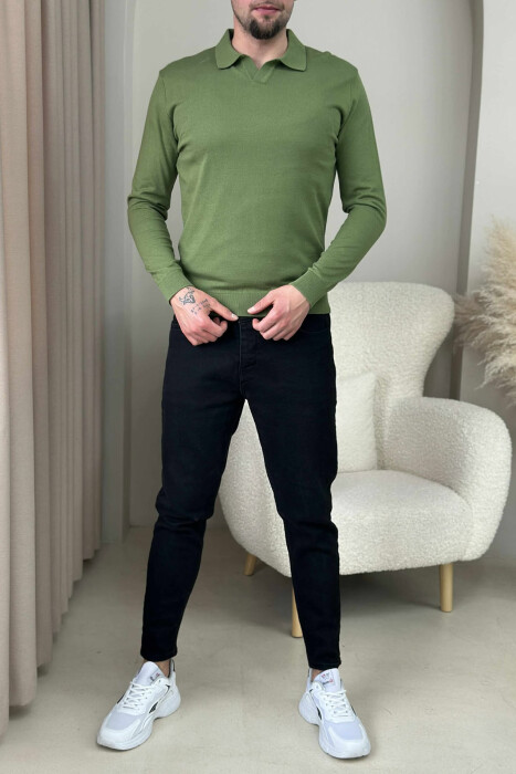 TRIKO NJËNGJYRËSHE ME JAKË POLO PËR MESHKUJ NË NGJYRËN JESHILE - 