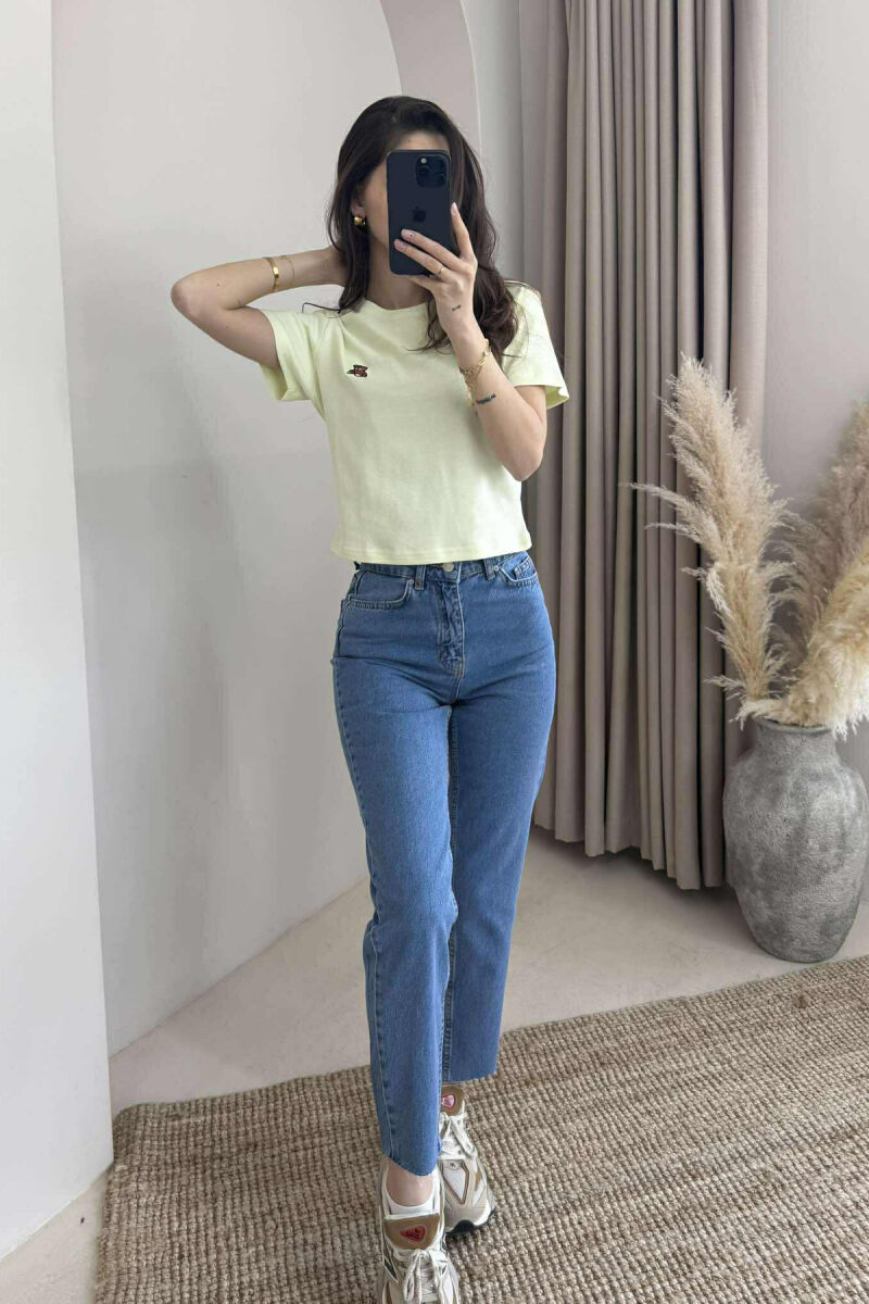 ONE COLOR ROUND NECK BEAR LOGO WOMEN T-SHIRT NEON/NEON - 4