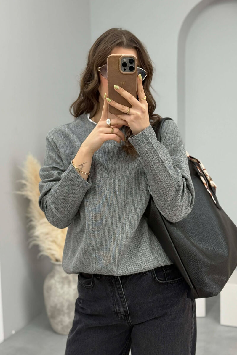 ONE COLOR ROUND NECK POCKET DETAIL WOMEN SWEATSHIRT GREY/GRI - 4