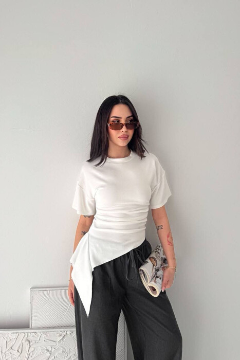 ONE COLOR ROUND NECK WOMAN T-SHIRT WHITE-E BARDHE - KLAUDIO FASHION