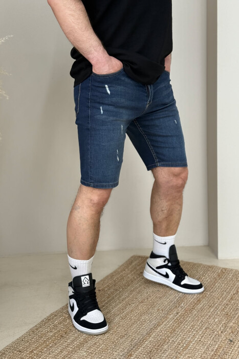 XHINSE TË SHKURTRA ME GËRVISHTJE PËR MESHKUJ NË NGJYRËN BLU E ERRËT - 