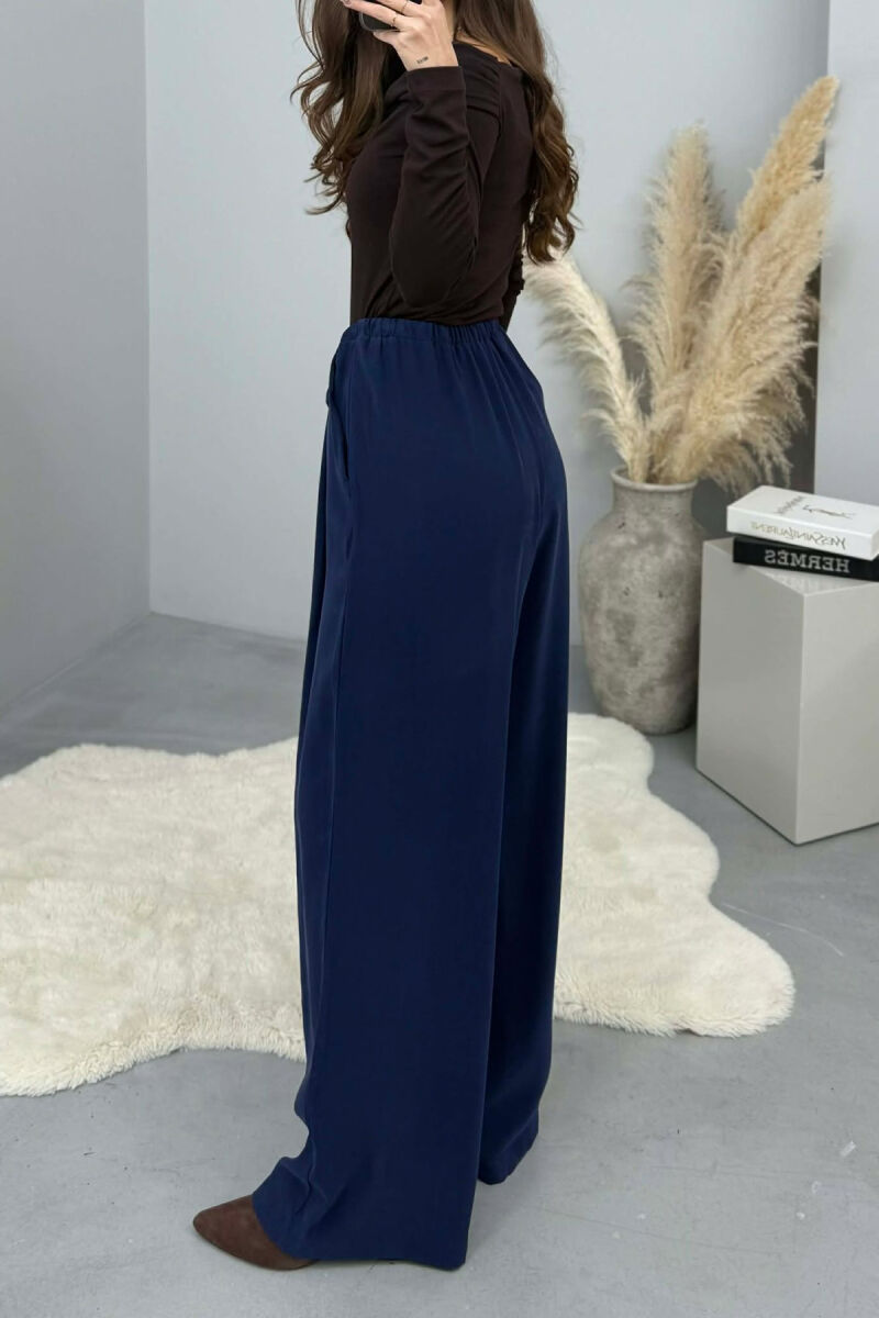 ONE COLOR SEMI ELASTIC WAIST WIDE LEG WOMEN TROUSERS BLUE/BLU - 8