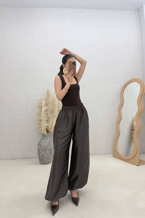 PANTALLONA ME SHKELQIM PER FEMRA NE NGJYRE JESHILE TE ERRET - KLAUDIO FASHION