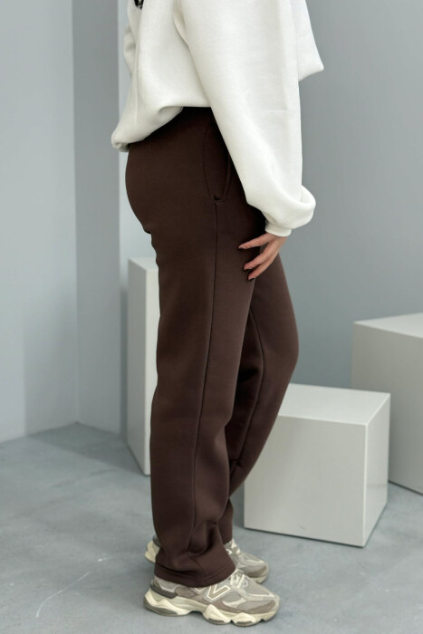 ONE COLOR SIMPLE FLUFFY WOMEN SWEATPANTS BROWN/KAFE - 2
