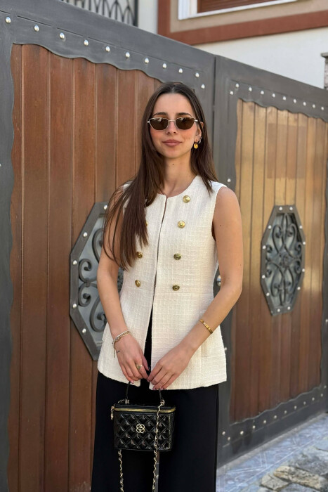ONE COLOR SIMPLE GOLD BUTTONS DETAIL WOMEN VEST CREAM/KREM - KLAUDIO FASHION