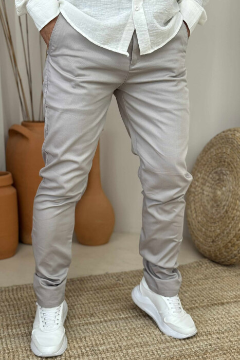 PANTALLONA NJË NGJYRËSHE TË THJESHTA PËR MESHKUJ NË NGJYRËN GRI E ZBARDHUR - 3