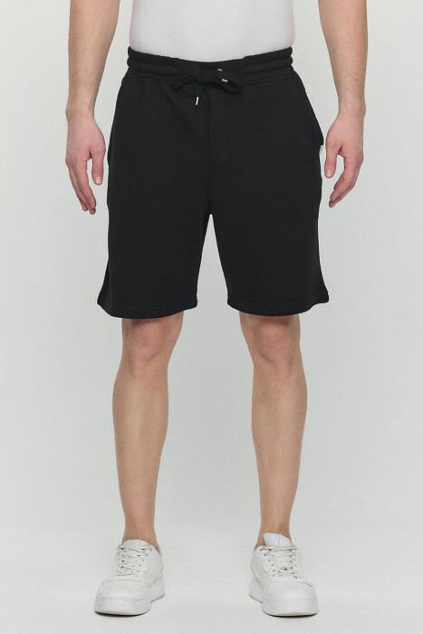 ONE COLOR SIMPLE MEN SHORT SWEATPANTS BLACK/ E ZEZE 