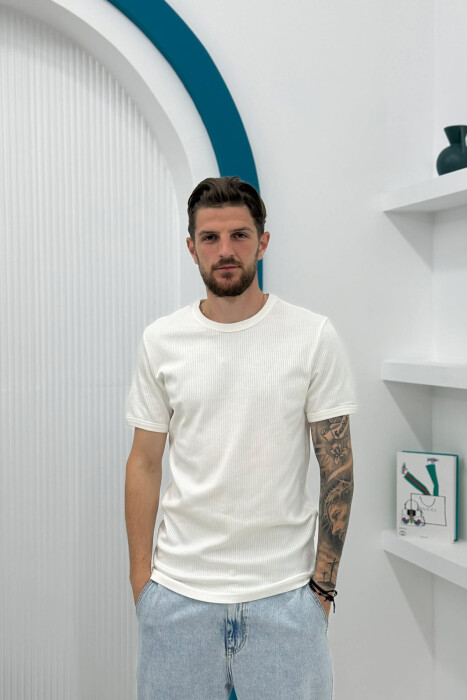 ONE COLOR SIMPLE MEN T-SHIRT WHITE-E BARDHE - KLAUDIO FASHION