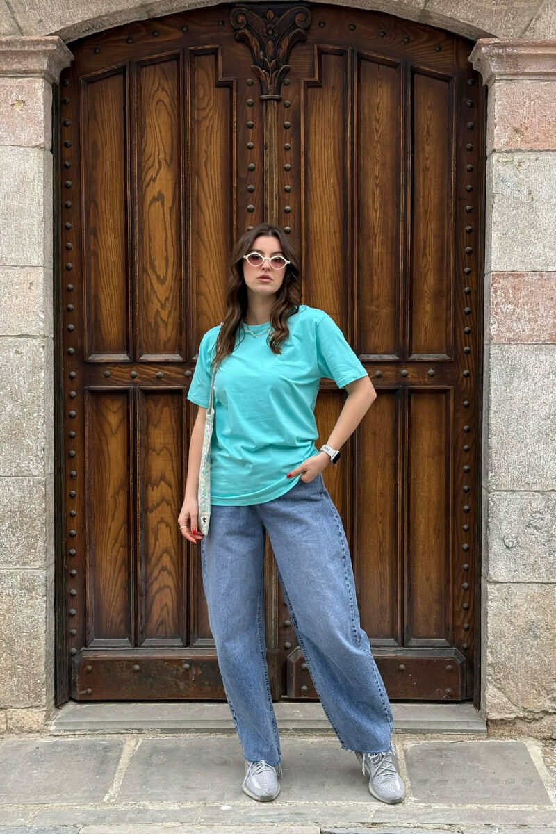 ONE COLOR SIMPLE ROUND NECK WOMEN T-SHIRT + 6 PAIR SOCKS BABY BLUE/BLU BY - 3