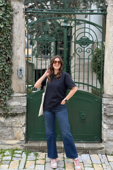 ONE COLOR SIMPLE ROUND NECK WOMEN T-SHIRT + 6 PAIR SOCKS DARK BLUE/BEE - 3