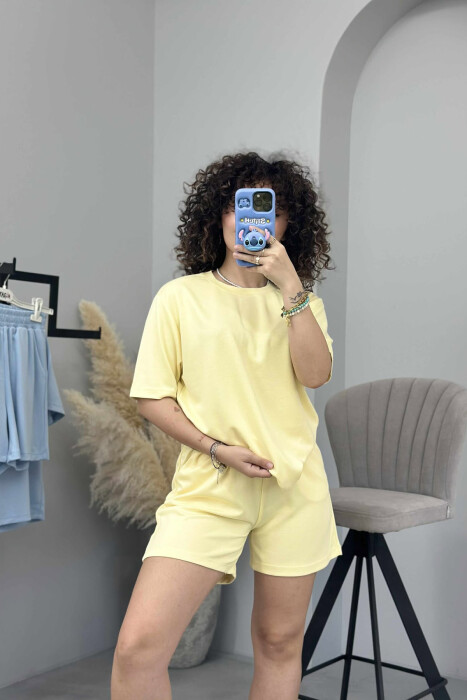 SET I THJESHTË T-SHIRT+PANTALLONA TË SHKURTRA PËR FEMRA NË NGJYRËN E VERDHË 