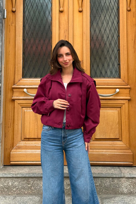 XHAKETE E THJESHTE NJE NGJYRESHE PER FEMRA NE NGJYRE VISHNJE - KLAUDIO FASHION
