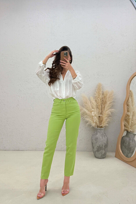 ONE COLOR SIMPLE WOMAN JEANS LIGHT GREEN/JEZB - KLAUDIO FASHION