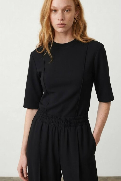 ONE COLOR SIMPLE WOMAN SET BLACK/ E ZEZE - 