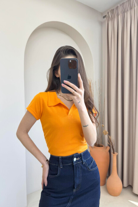 BLUZË E THJESHTË PËR FEMRA NË NGJYRËN PORTOKALLI - KLAUDIO FASHION