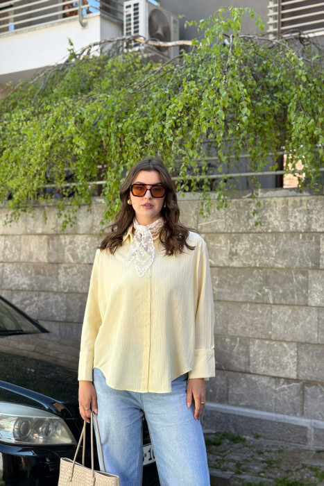 ONE COLOR SIMPLE WOMAN SHIRT YELLOW/E VERDHE - KLAUDIO FASHION